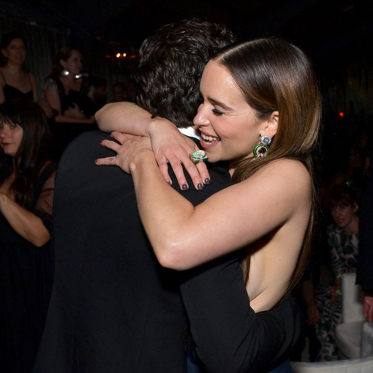 Emilia Clarke And Kit Harington Had A Moment At Netflix’s Emmys After Party