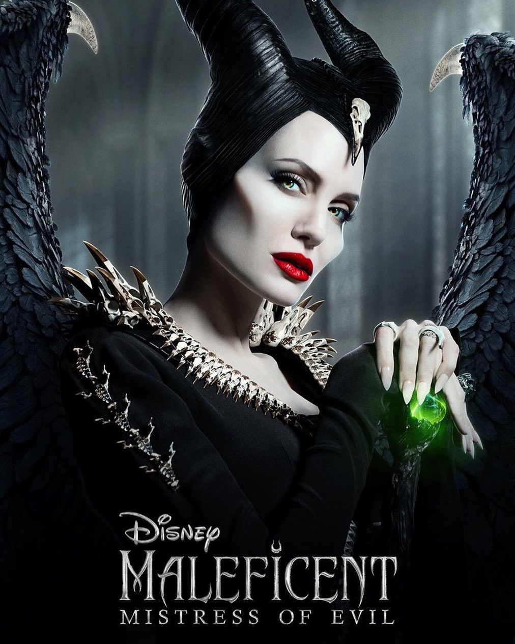 MALEFICENT: MISTRESS OF EVIL FAVORITE THEATER BUTTON