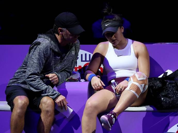 Bianca Andreescu withdraws from WTA Finals due to knee injury