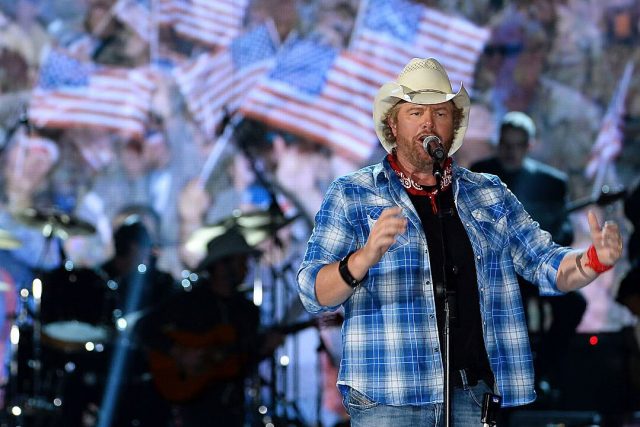 Toby Keith talks John Wayne, Johnny Hard cash, Trump and the American ...