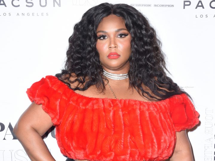 Lizzo Drops Nude Pics & Video On Instagram — And Fans Don’t Know How To Handle It!