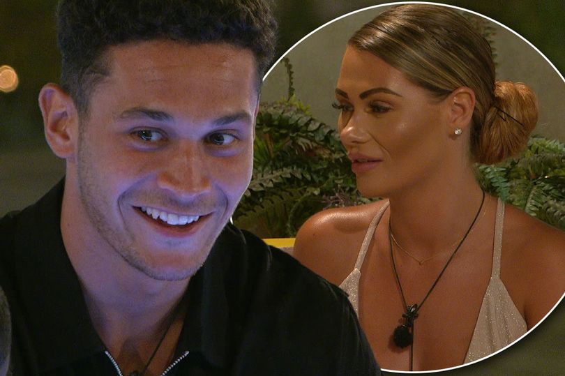 Love Island’s Callum cheekily teases his plan to ask Shaughna to be his girlfriend