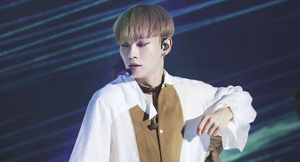 Boy Band EXO’s Lead Singer Chen Tells Fans He’s Getting Married