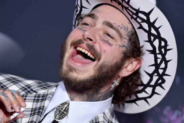 Post Malone celebrates New Year with another massive face tattoo; Check Out