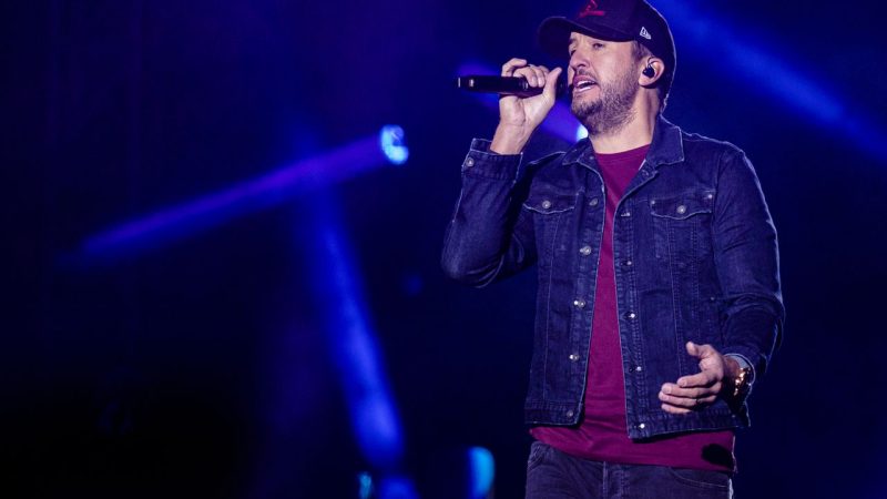 Luke Bryan’s new N.J. beach concert leaves country fans with a heartbreaking choice