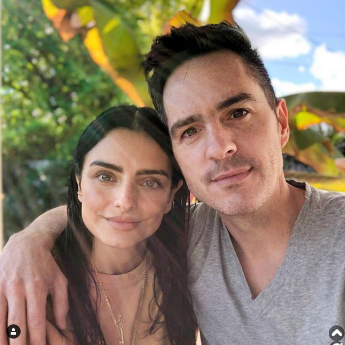 Aislinn Derbez and Mauricio Ochmann announce their separation on Instagram