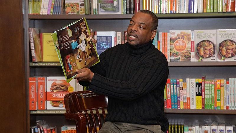 LeVar Burton Reads Stories on Twitter and Other Livestream Learning Opportunities This Week