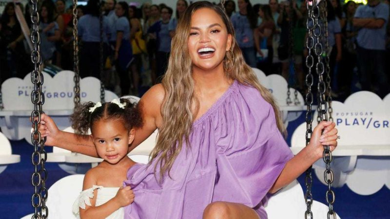 Chrissy Teigen had her breast implants removed after 10 years, and her daughter wrote a hilarious note to celebrate