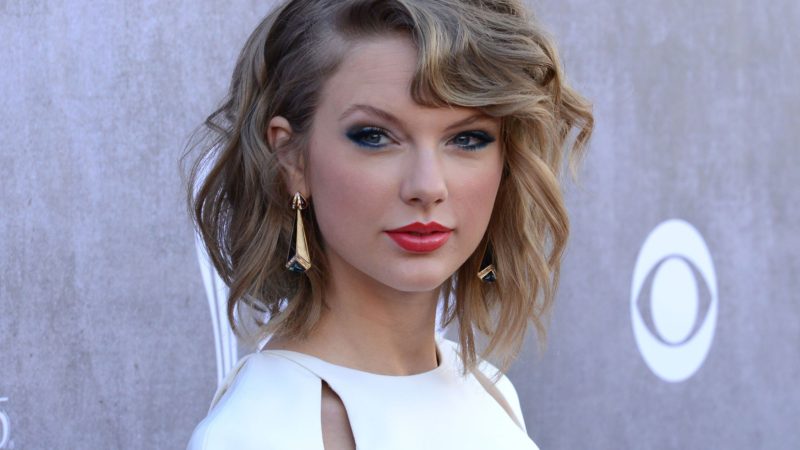 Taylor Swift unmasks the secret co-writer of her new album ‘Folklore’