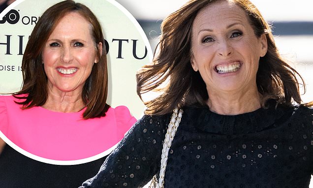 Molly Shannon opens up about the family tragedy she suffered: ‘I was very heartbroken and very sad and just trying to hold it all together as a kid’